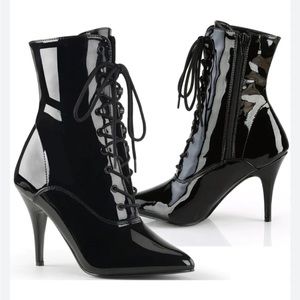 VANITY PATANT LEATHER BOOT HEELED LACE UP BLACK SIZE 14